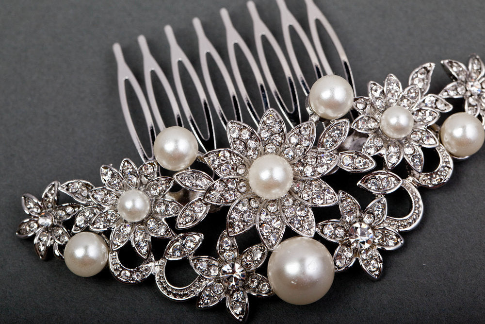 Pearl Garden Hair Comb