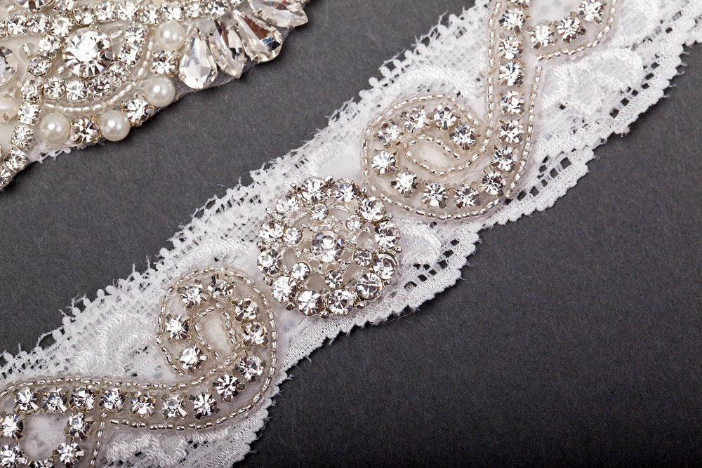 Vintage Lace and Pearl Wedding Garter Set